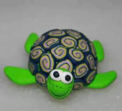 Cómo hacer una simpática tortuga con una nuez