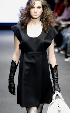 vestido_negro.jpg vestido_negro.jpg