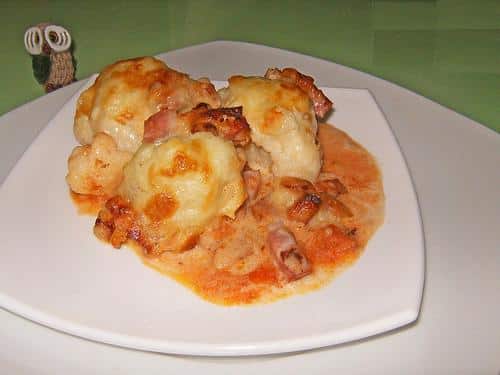 Coliflor gratinada con champiñones