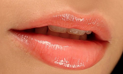 Cómo la cirugía plástica hace que tus labios sean pulposos y hermosos