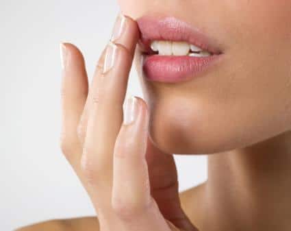 Cómo rejuvenecer los labios