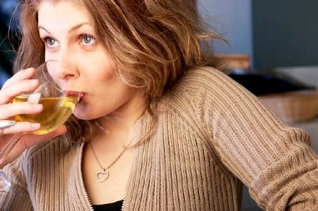 Mujeres beben más cuando están casadas