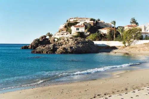 Camping Playa de Mazarrón, una bello litoral y unas completas instalaciones