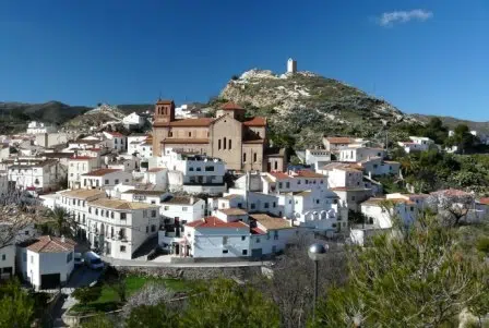Un pueblo blanco almeriense de gran belleza: Lubrín